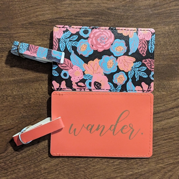 Canyon Moon Luggage Tags - Picture 2 of 6